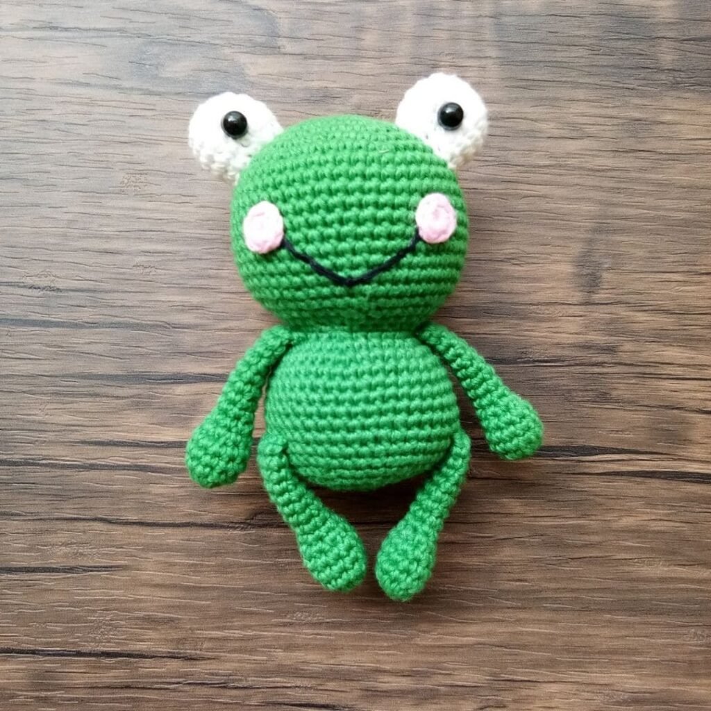 How to Crochet Frog Amigurumi