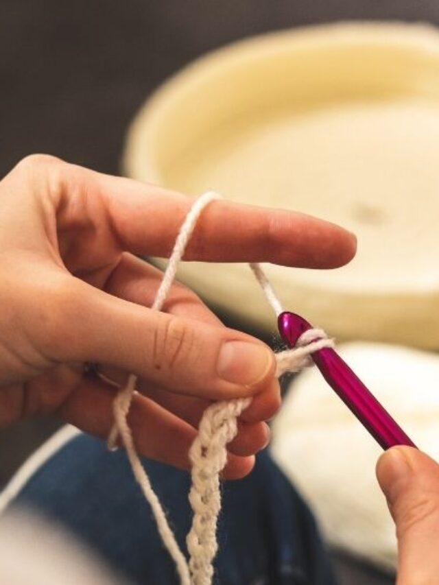 Learn double crochet correctly