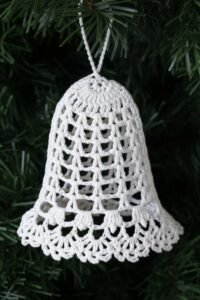 Handmade flat crochet Christmas bell ornament made with fine cotton thread” Meta description: Create a beautiful flat crochet Christmas bell ornament with this easy step-by-step pattern. Perfect for your holiday décor!